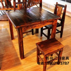 廠家定制碳化木農(nóng)家樂方餐桌 火燒防腐木復古做舊酒店飯店八仙桌