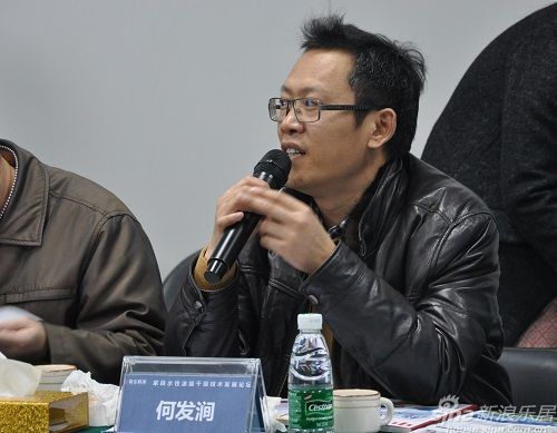 北京家具行業協會常務副會長何發澗