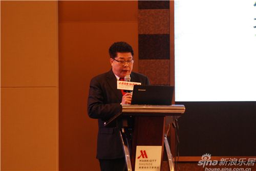 大自然家居(中國)有限公司董事兼高級顧問佘建彬致開幕辭