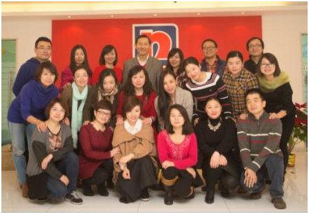 立邦大學校長徐穆德(第三排右四)和DIY學院校長們的合影