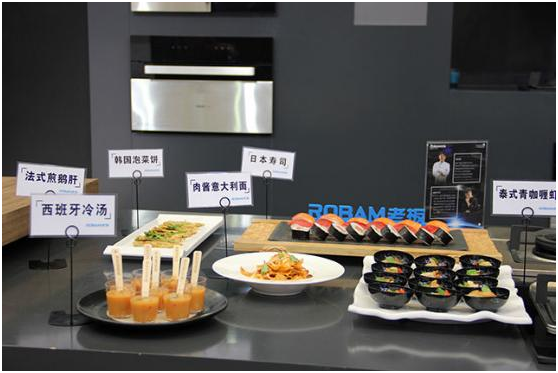 老板展臺眼花繚亂的美食