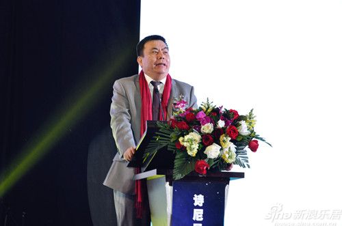 詩尼曼董事長辛福民致辭