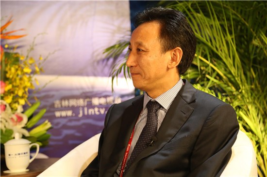 中國制造業企業家代表簡一大理石瓷磚董事長  李志林