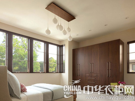 現(xiàn)代板式衣柜效果圖