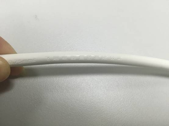 ?飛雕小飛系列插排電源線展示 ?飛雕小飛系列插排電源線展示