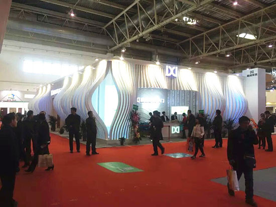 鑫迪家美木門綻放北京國際門展