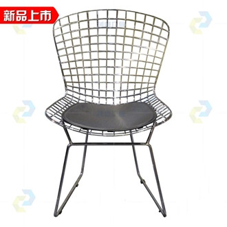 土豪買家又發話了：整啥幺蛾子，怪模怪樣的，給我做把正常的！