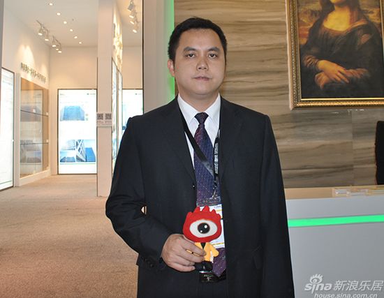 到蒙娜麗莎板材事業部總經理蒙政強