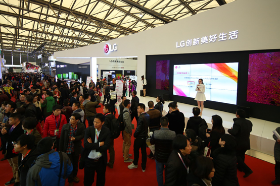 LG電子喜獲艾普蘭大獎 創新科技引領家電行業發展334.png